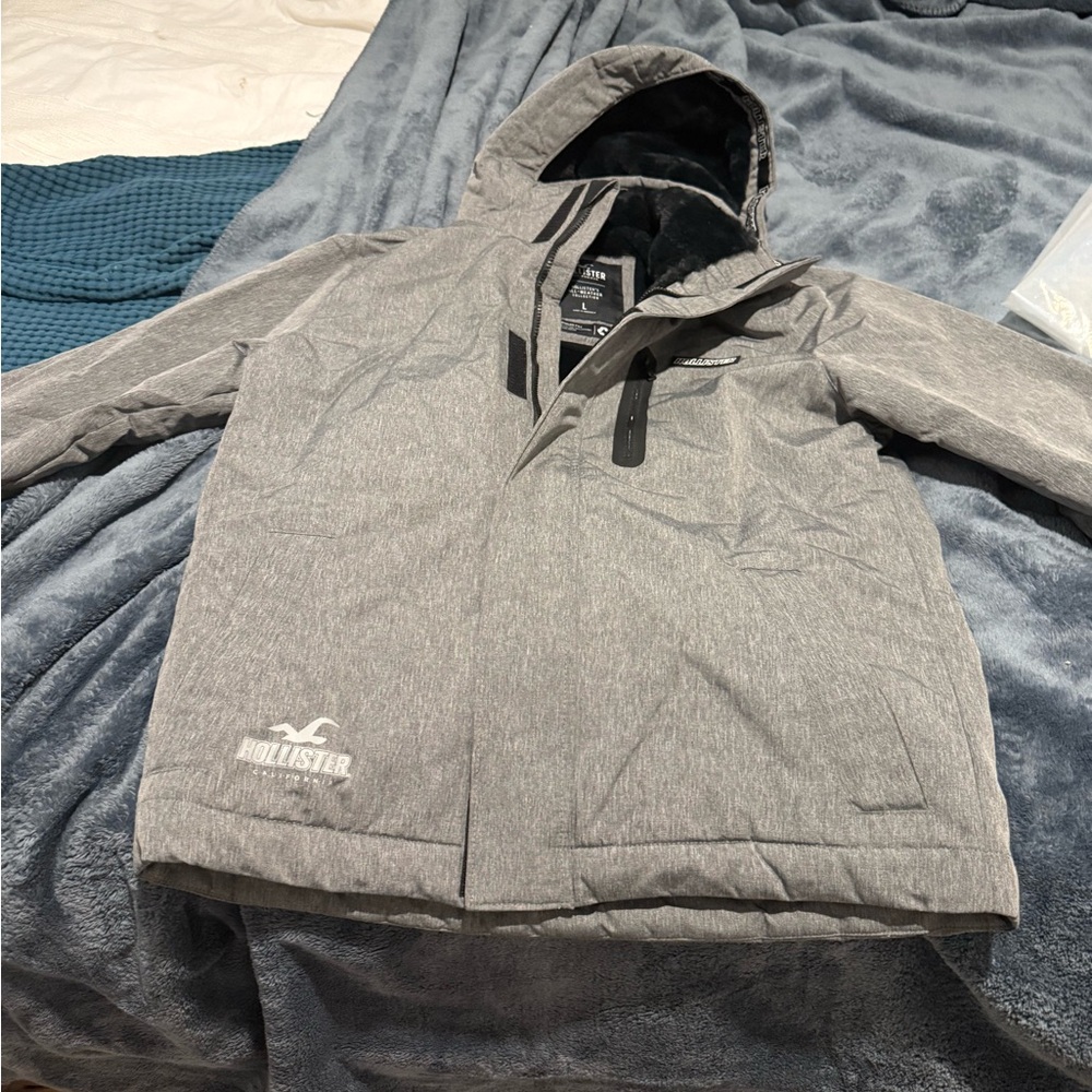 Hollister Men's Light Gray Ski Jacket
